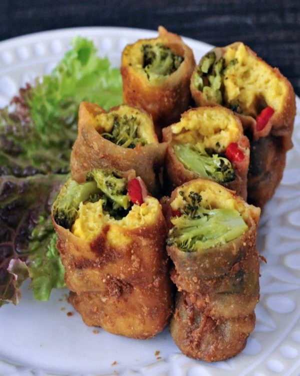 VEGAN VEGAN BACON WRAPPED BREAKFAST BURRITOS
