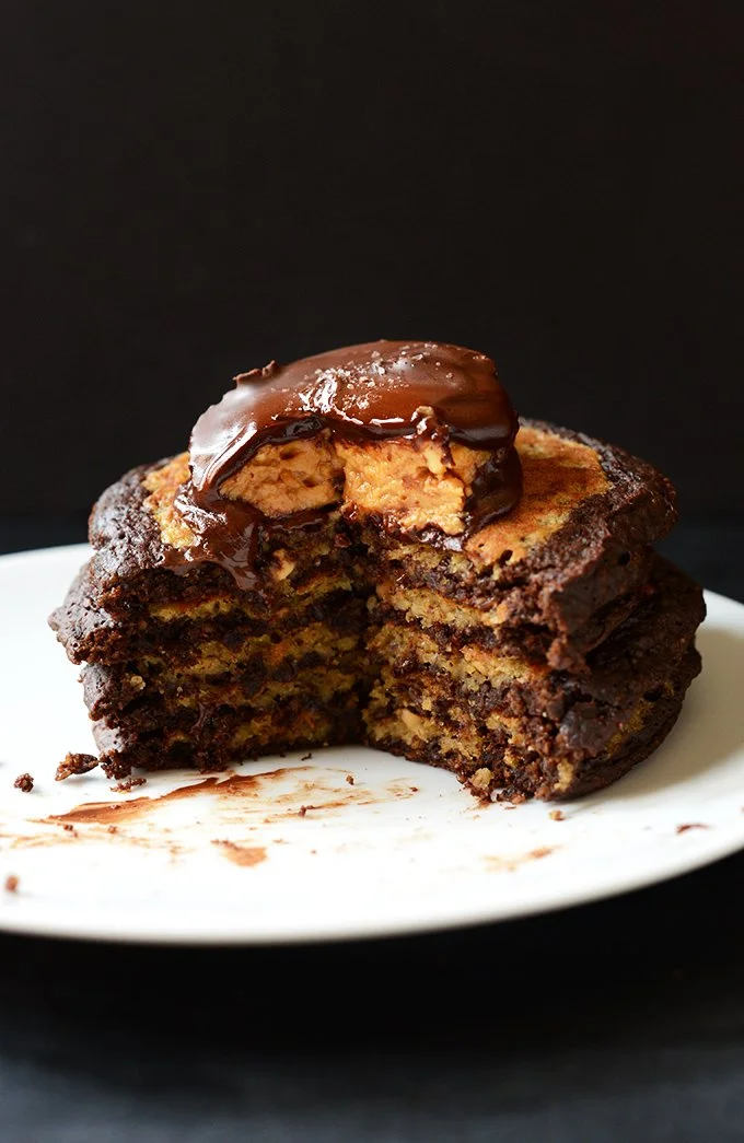 PEANUT BUTTER CUP PANCAKES