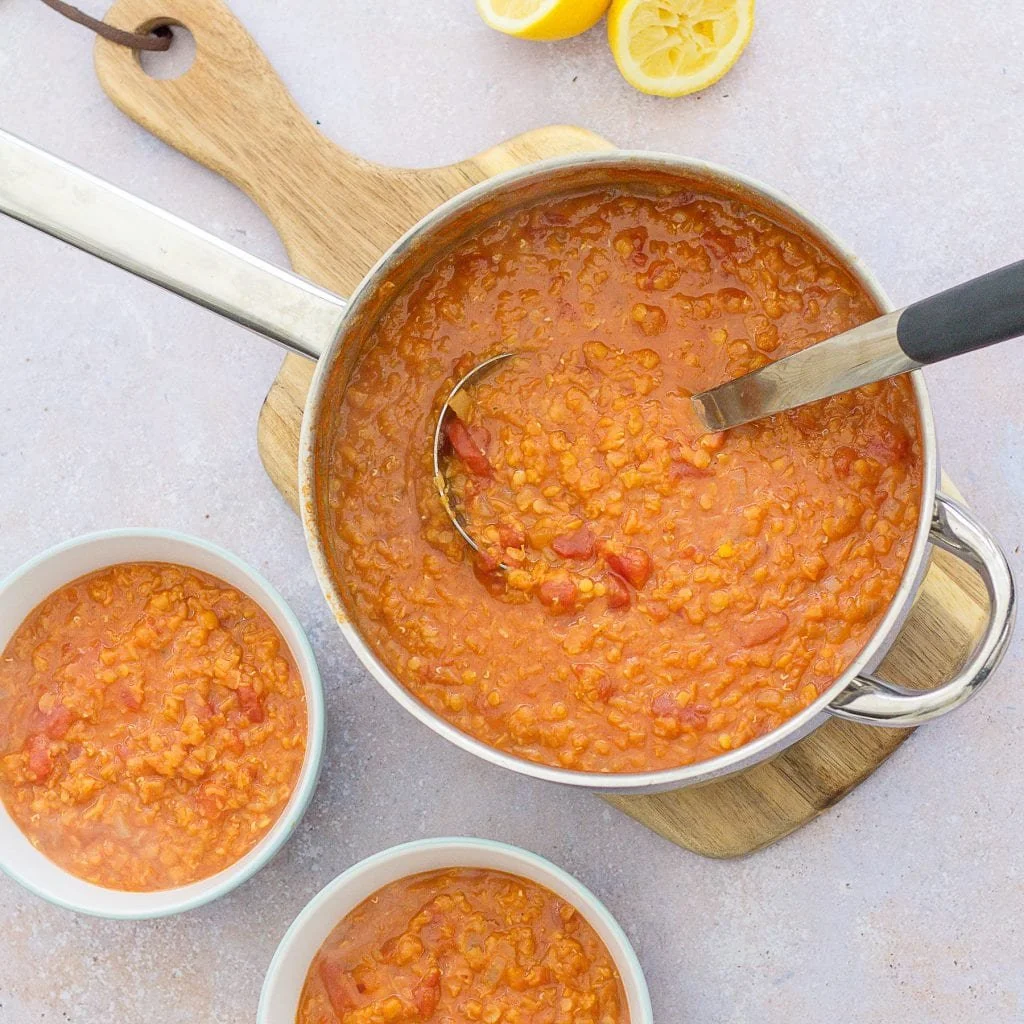 EASY TOMATO AND RED LENTIL SOUP