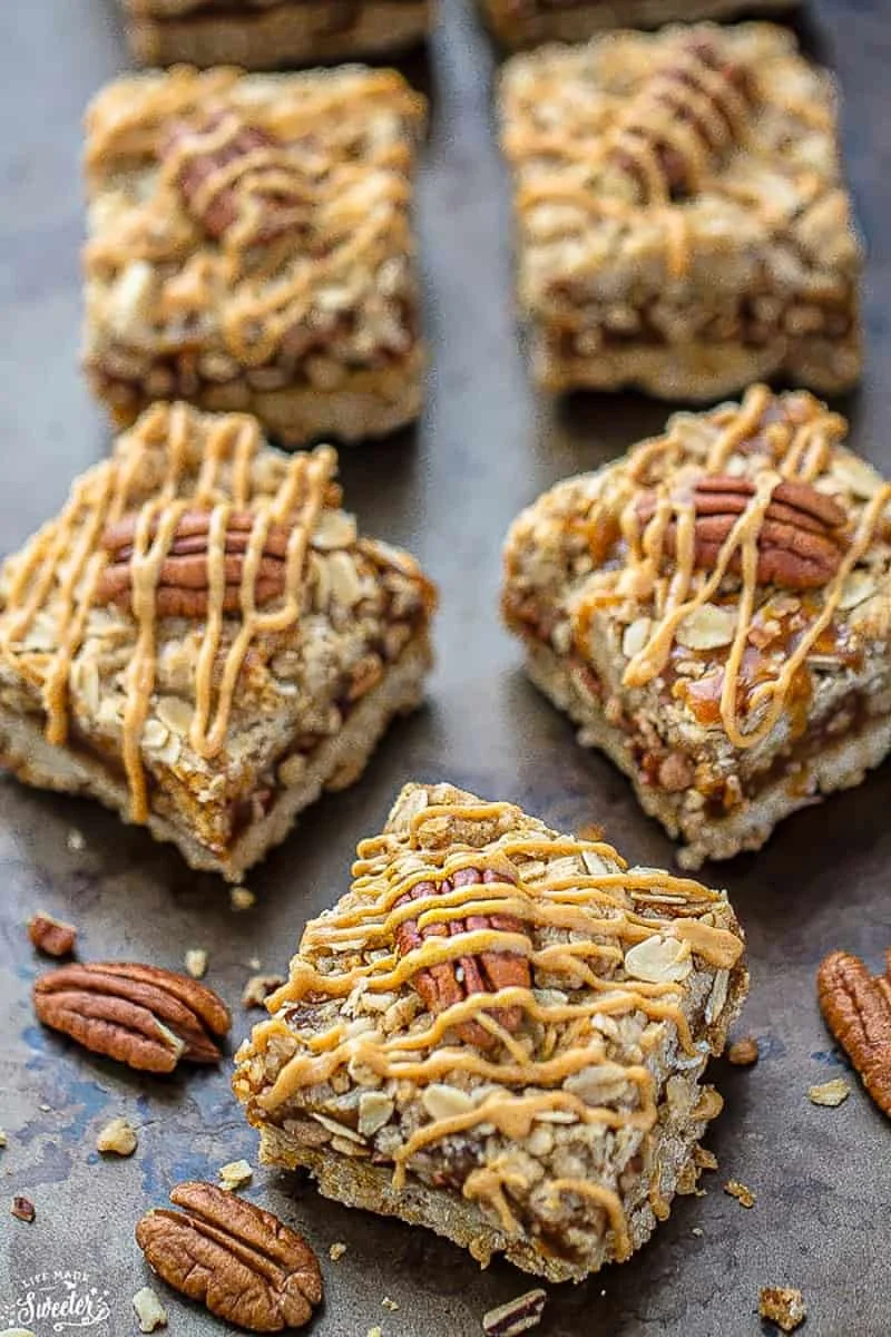 PEANUT BUTTER OATMEAL BARS