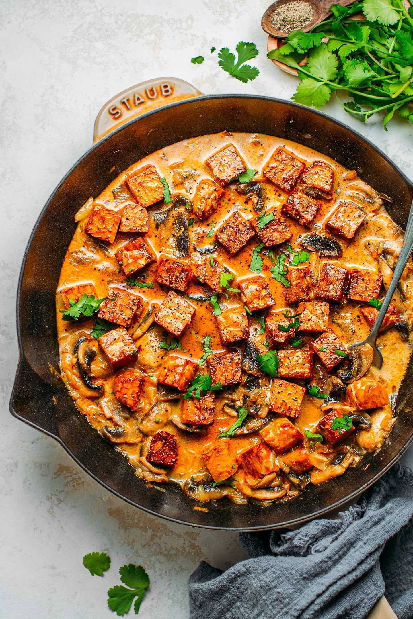 TEMPEH IN CREAMY MUSHROOM COCONUT SAUCE