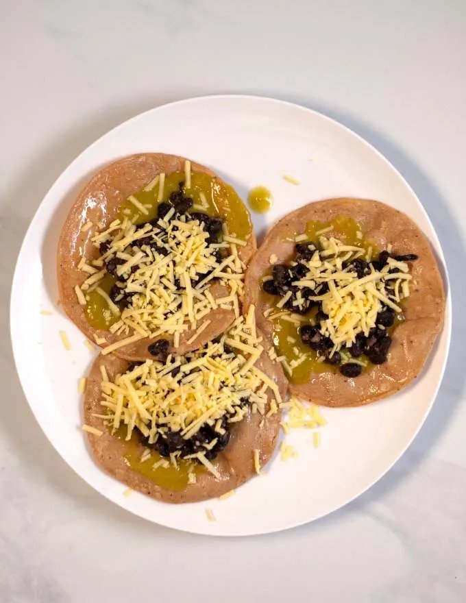 MEXICAN CHALUPAS
