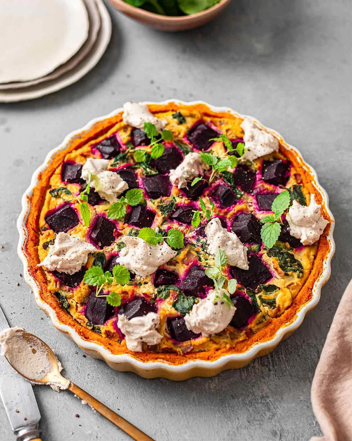 VEGAN BEETROOT QUICHE WITH PUMPKIN CRUST
