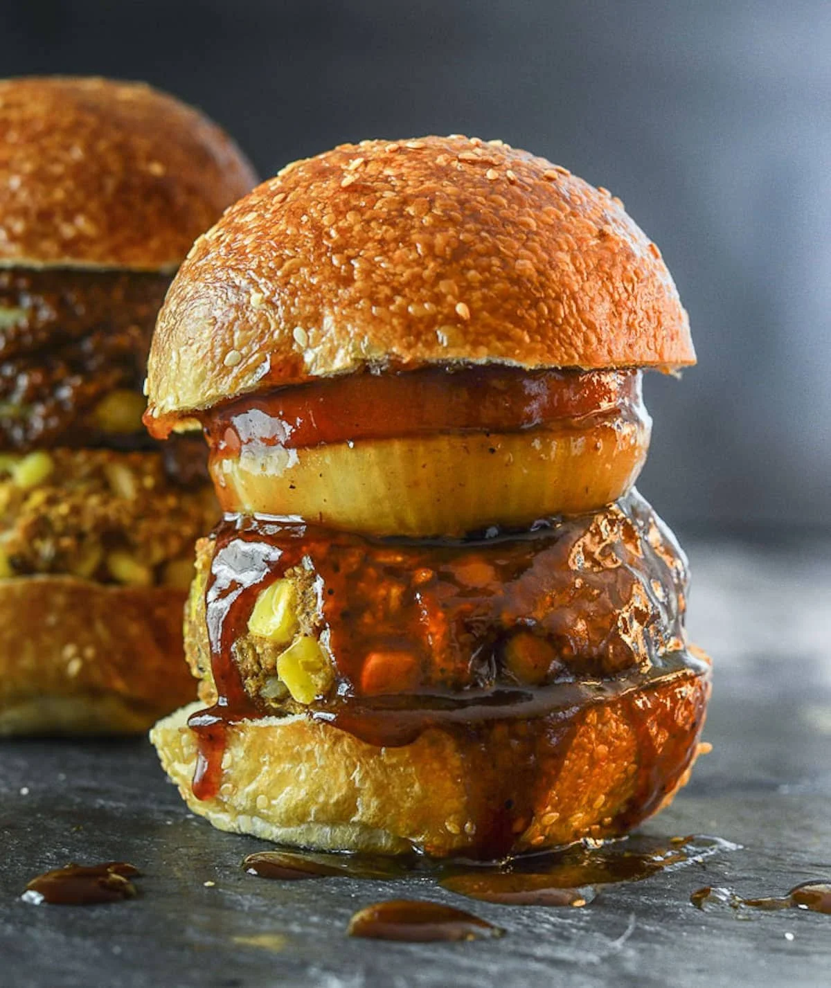 VEGAN BBQ BURGERS