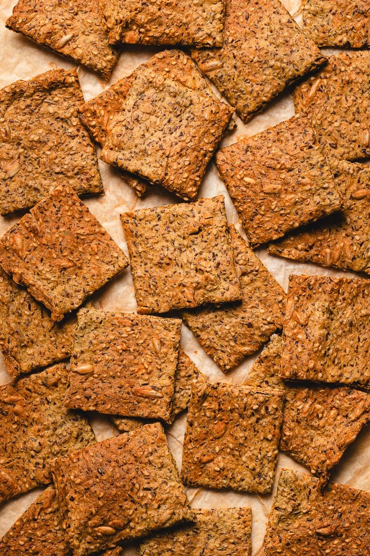 CHICKPEA SEED CRACKERS