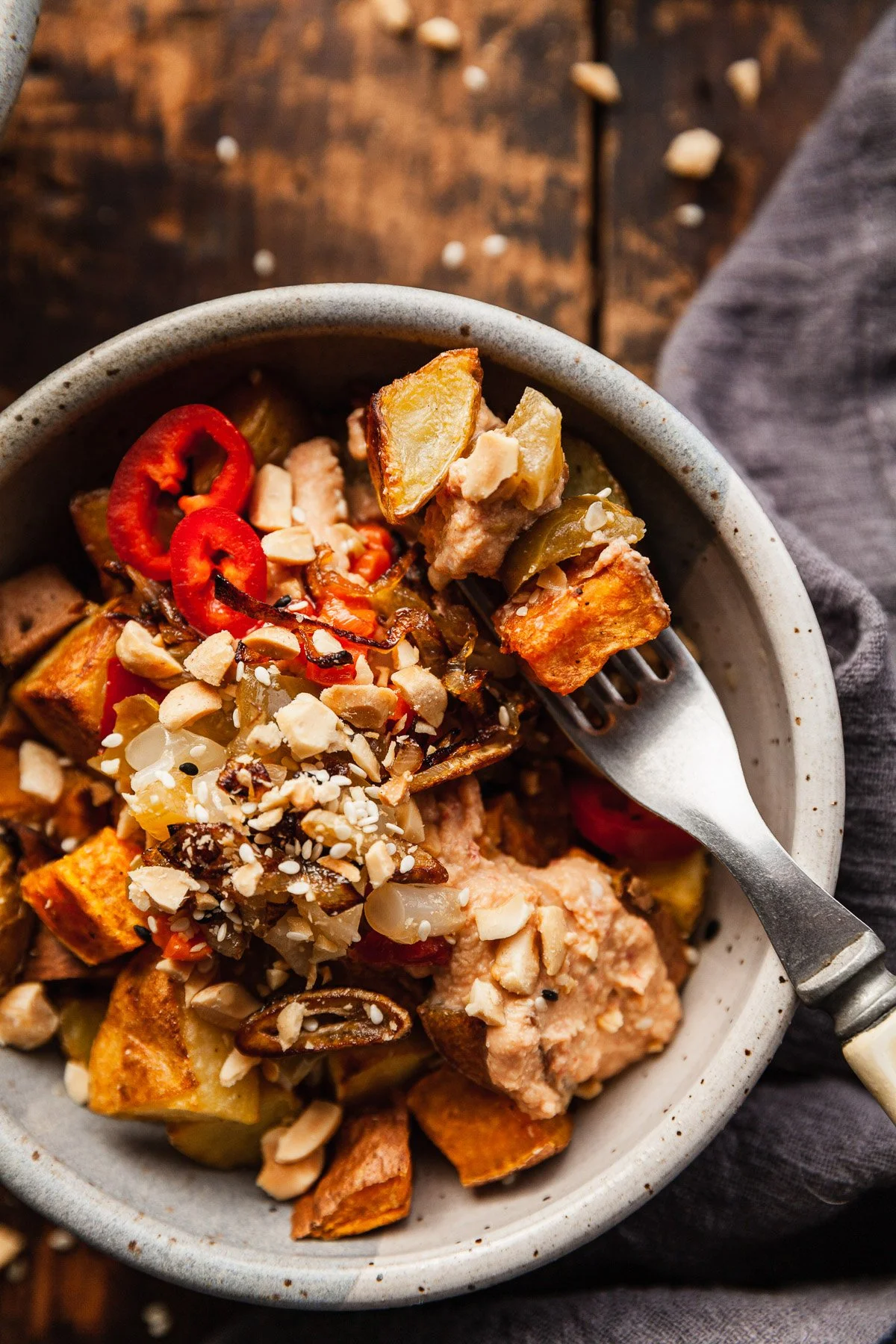 CRISPY ROASTED POTATOES WITH THAI TOFU SAUCE