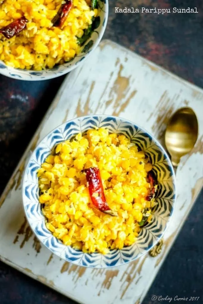 KADALA PARIPPU SUNDAL - YELLOW LENTILS WITH COCONUT AND SPICES