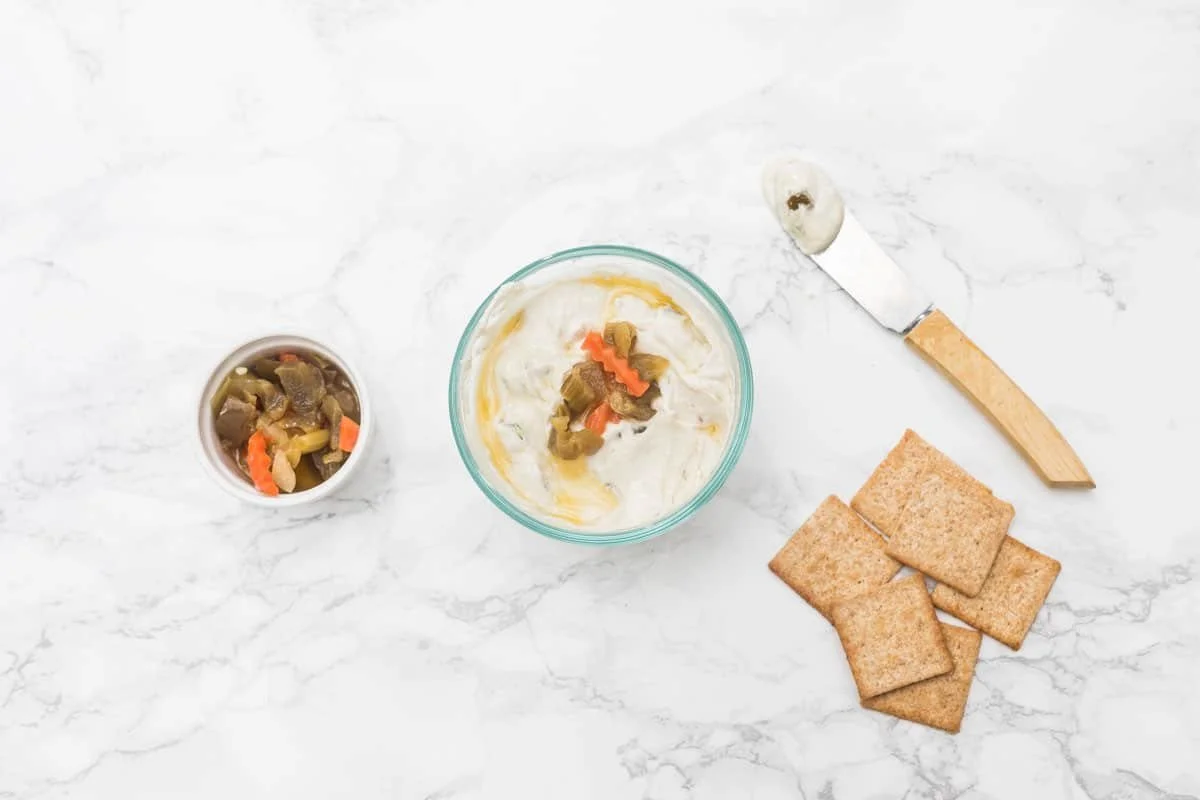 CULTURED CASHEW &amp; SUNFLOWER SEED CHEESE