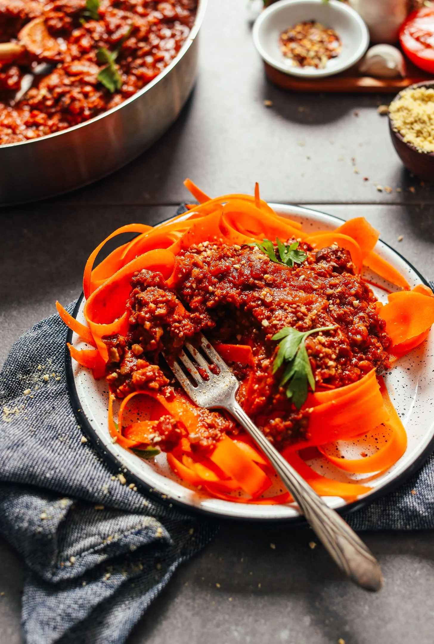 1-PAN VEGAN TEMPEH BOLOGNESE