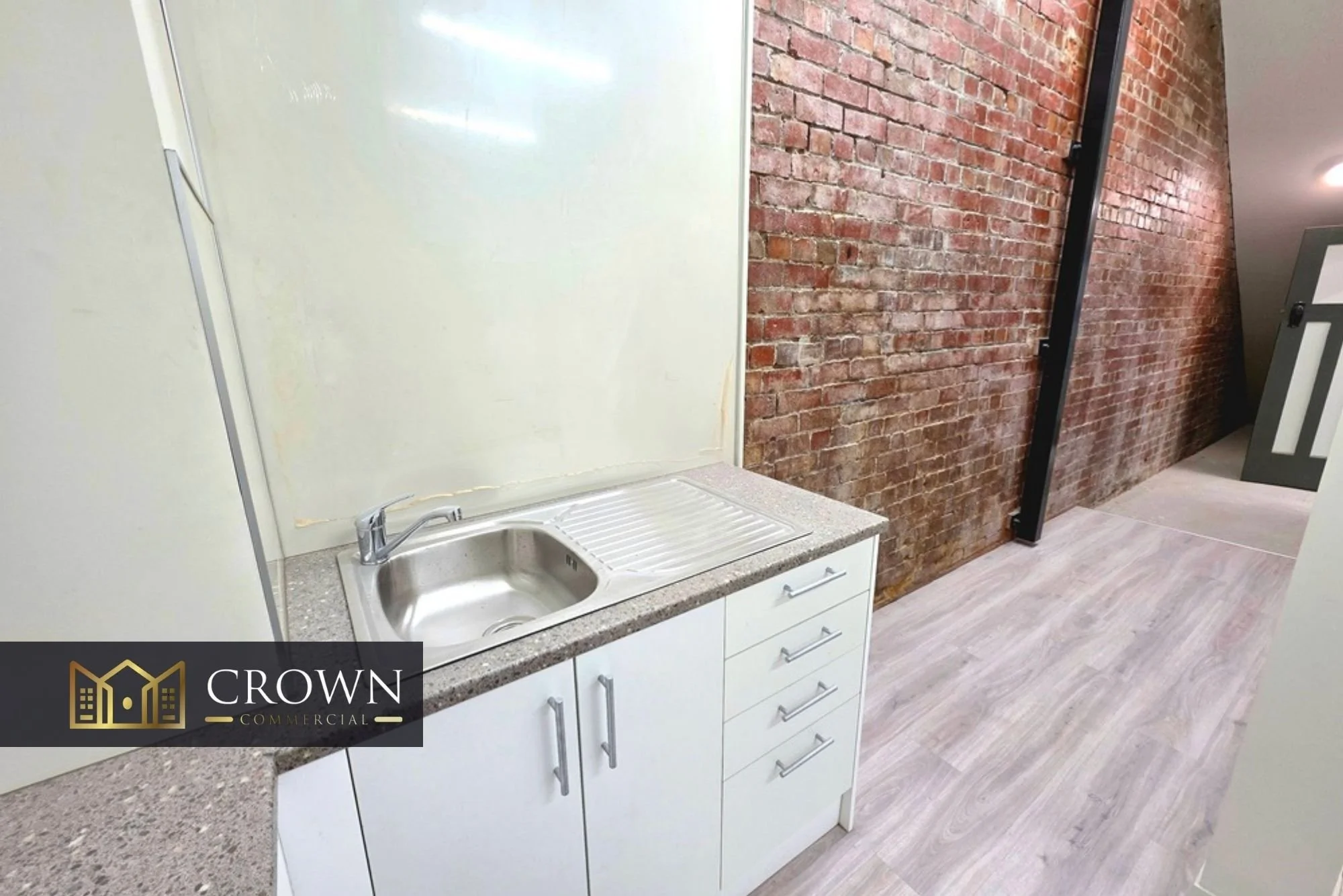 128 Tory Street -  TM SIDE Logo marked photos (2).jpg