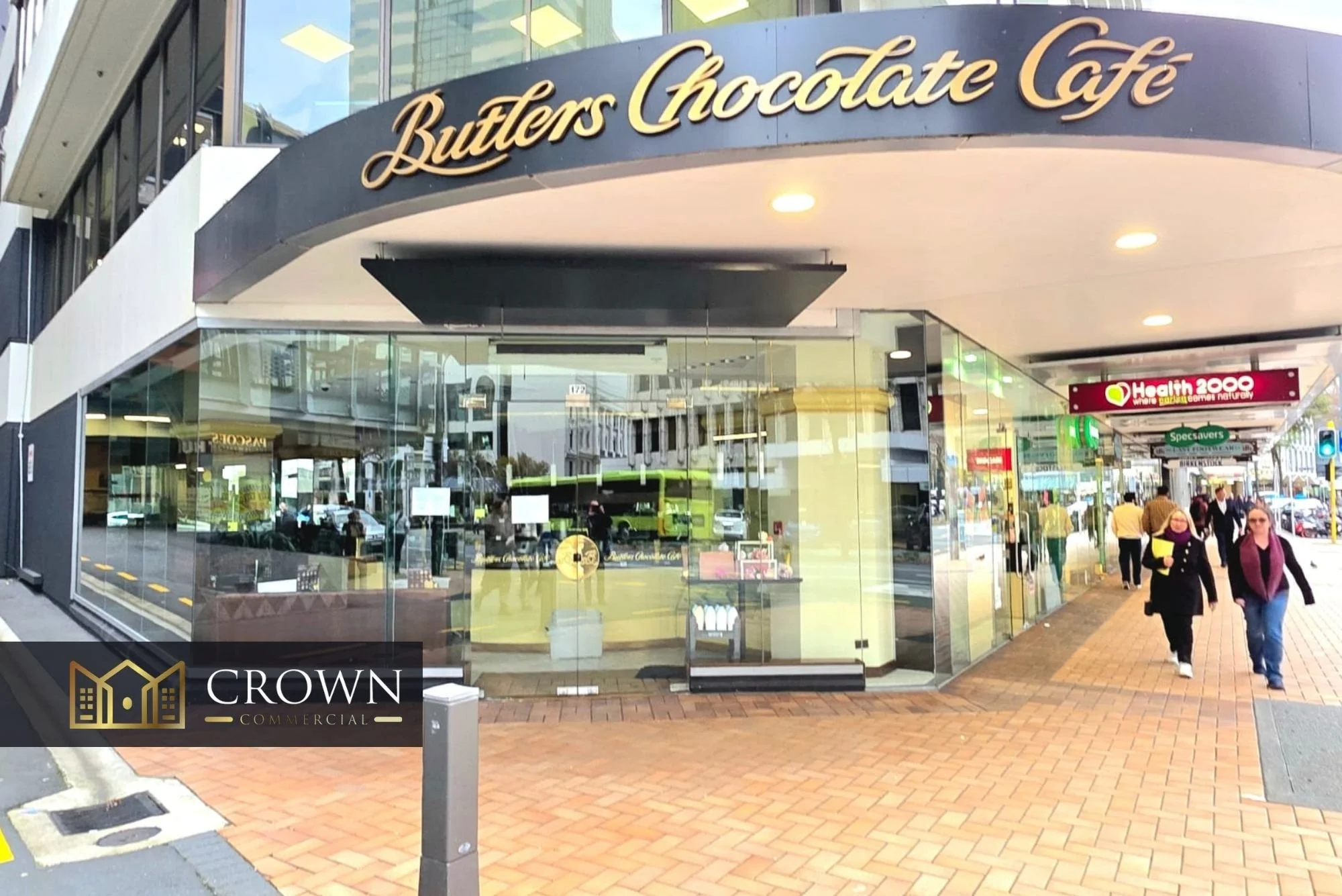 172 Lambton Quay - TM SIDE Logo marked photos.jpg