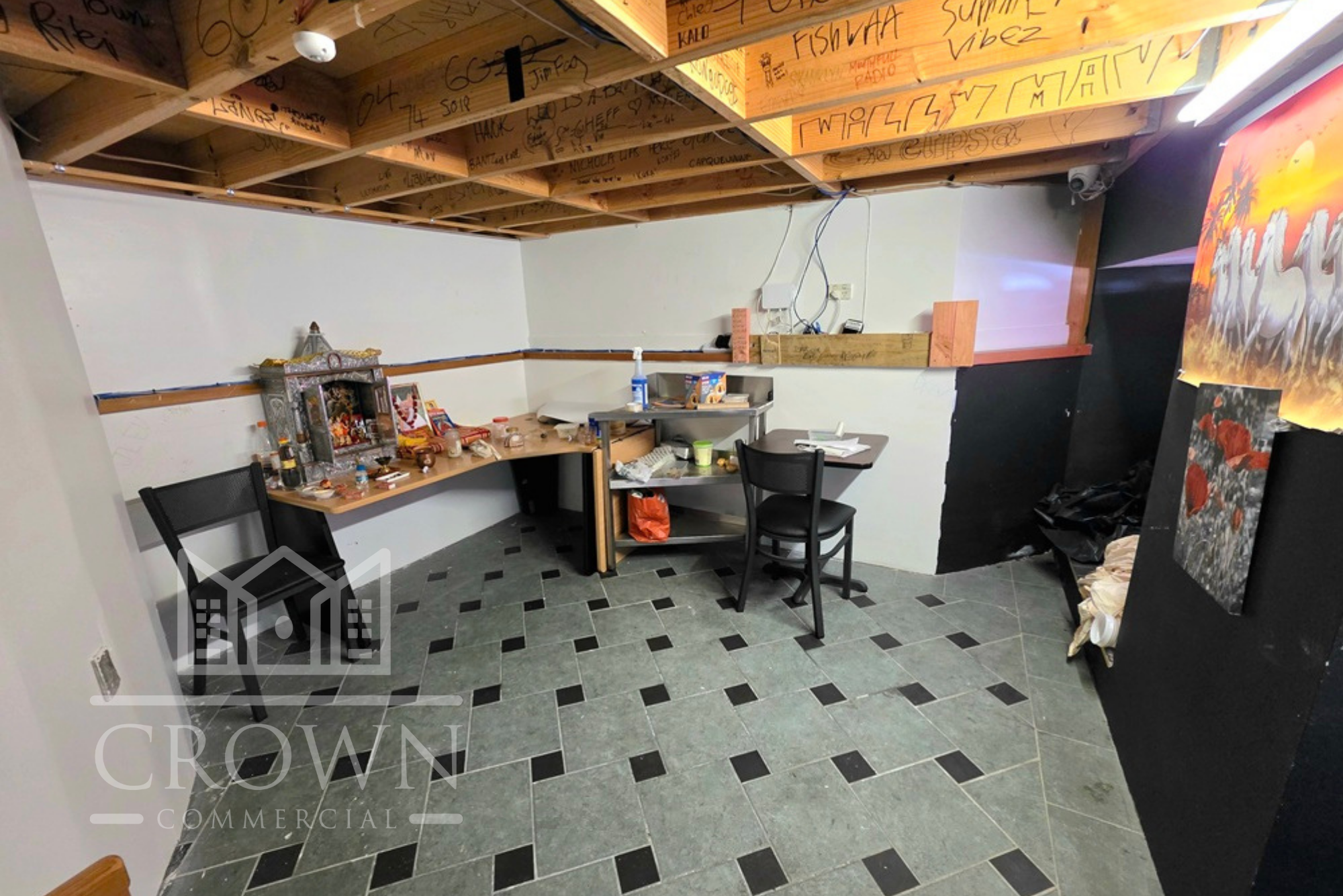 18-24 Allen Street - Website (9).png