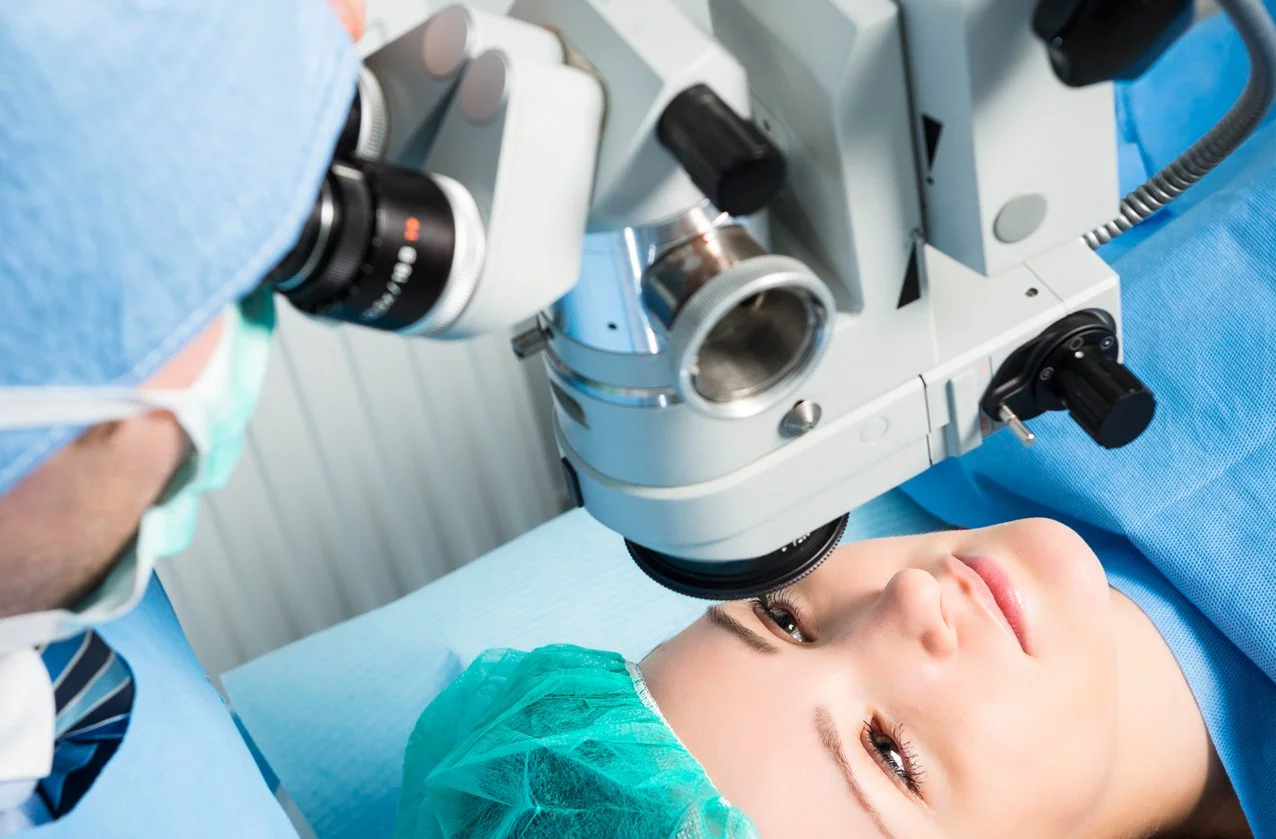 Laser Eye Surgery Brisbane LASIK, PRK, ICL surgery — Dr David Gunn · Brisbane Ophthalmologist