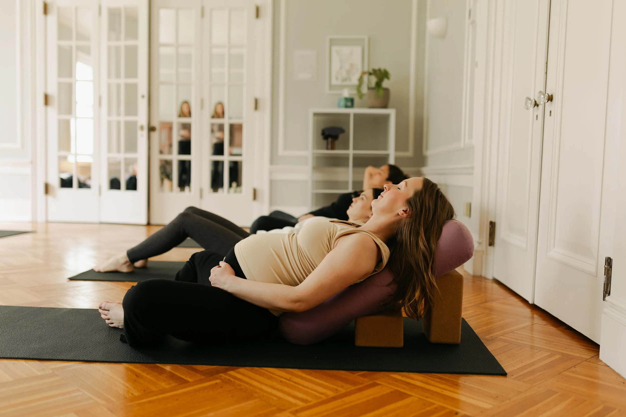 Prenatal Yoga + Acupuncture