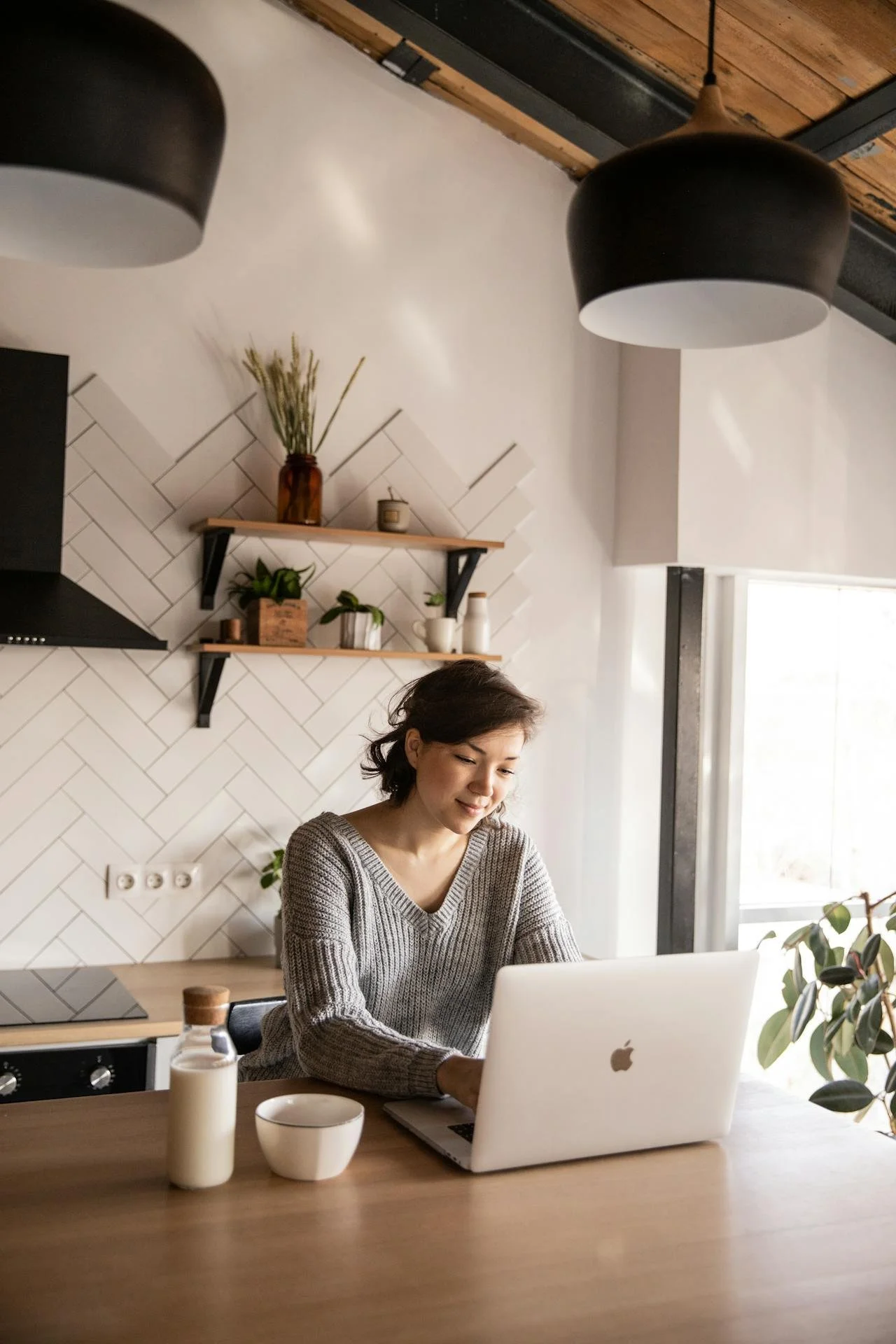 How to Stand Out on Zillow with Better Listing Photos