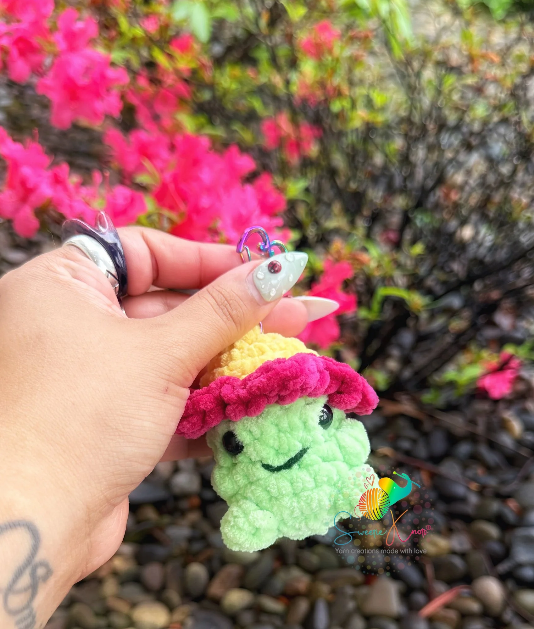 FlowerFrogMagenta.jpg