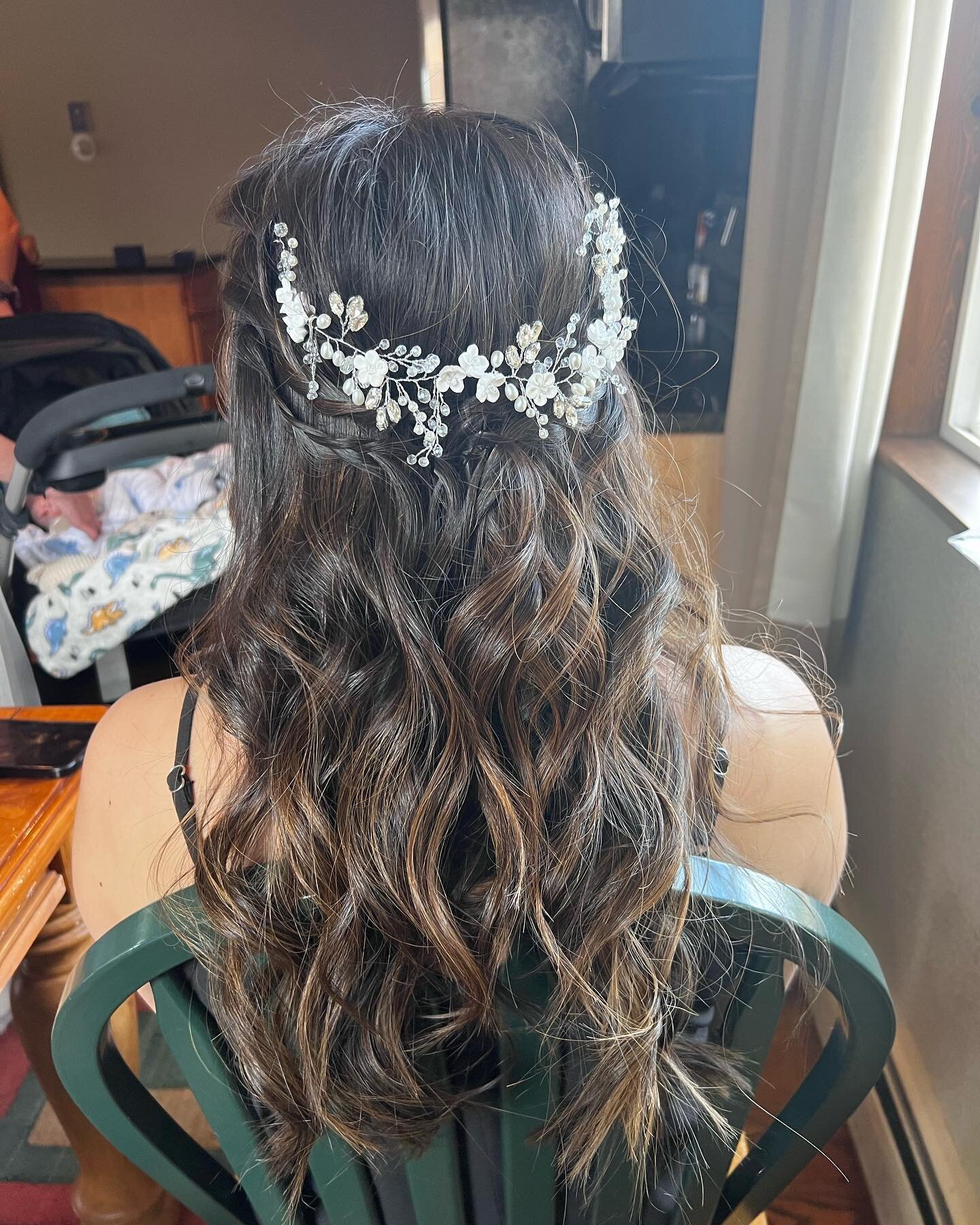 Wedding hair + makeup for Olivia 🌺
