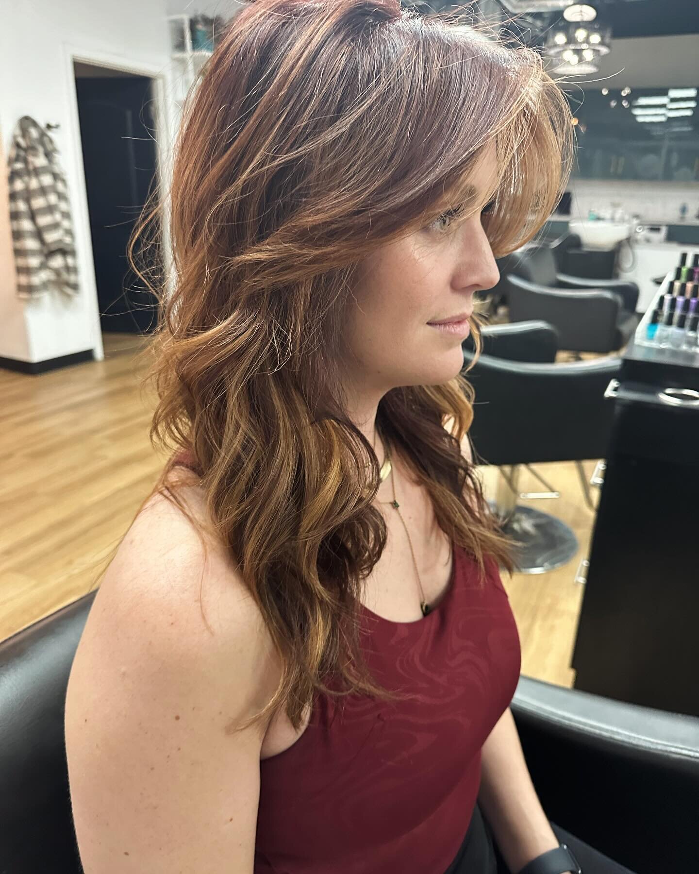 Reds be right

Highlights, foilyage, toners oh my

#DenverHair, #Hairstylist, #ColorSpecialist, #RedHair, #HairHighlights, #HairGoals, #HairColorMagic, #DenverSalon, #HairTransformation, #VibrantRed, #SalonLife, #DenverBeauty, #BoldColor, #StylistLif