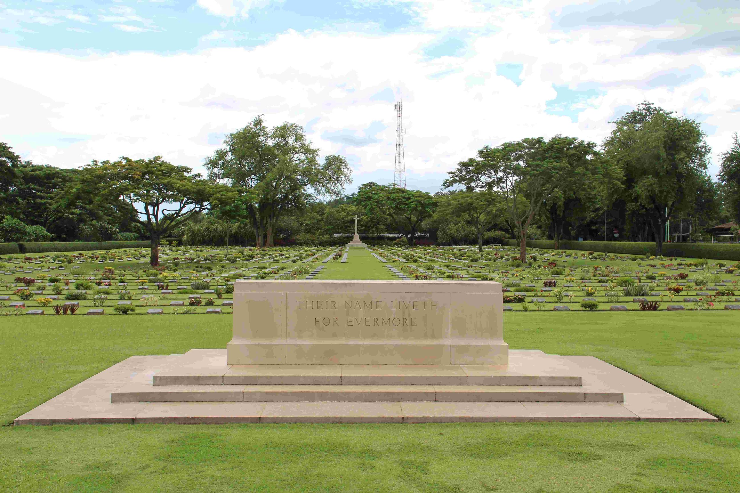 Chungkai War Cemetery #3.jpg