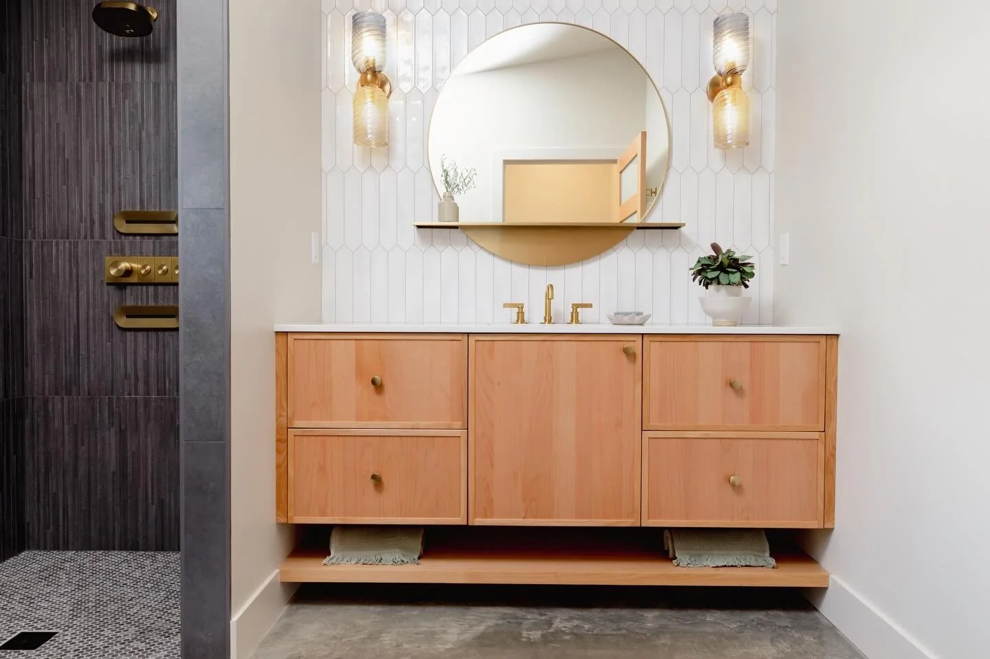 So fresh and clean in clear alder 🫧🧼