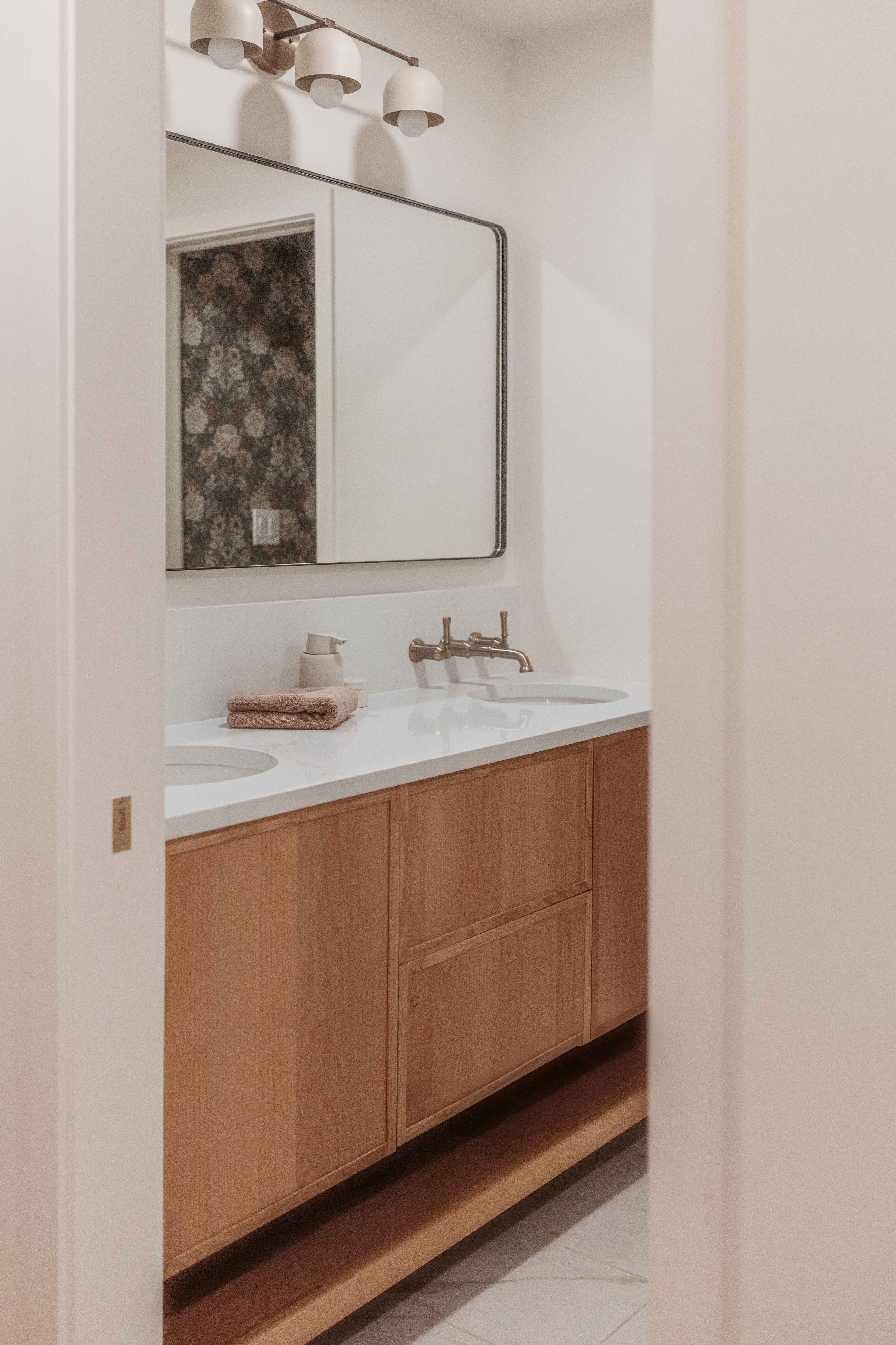 Gregory Heights Primary Suite