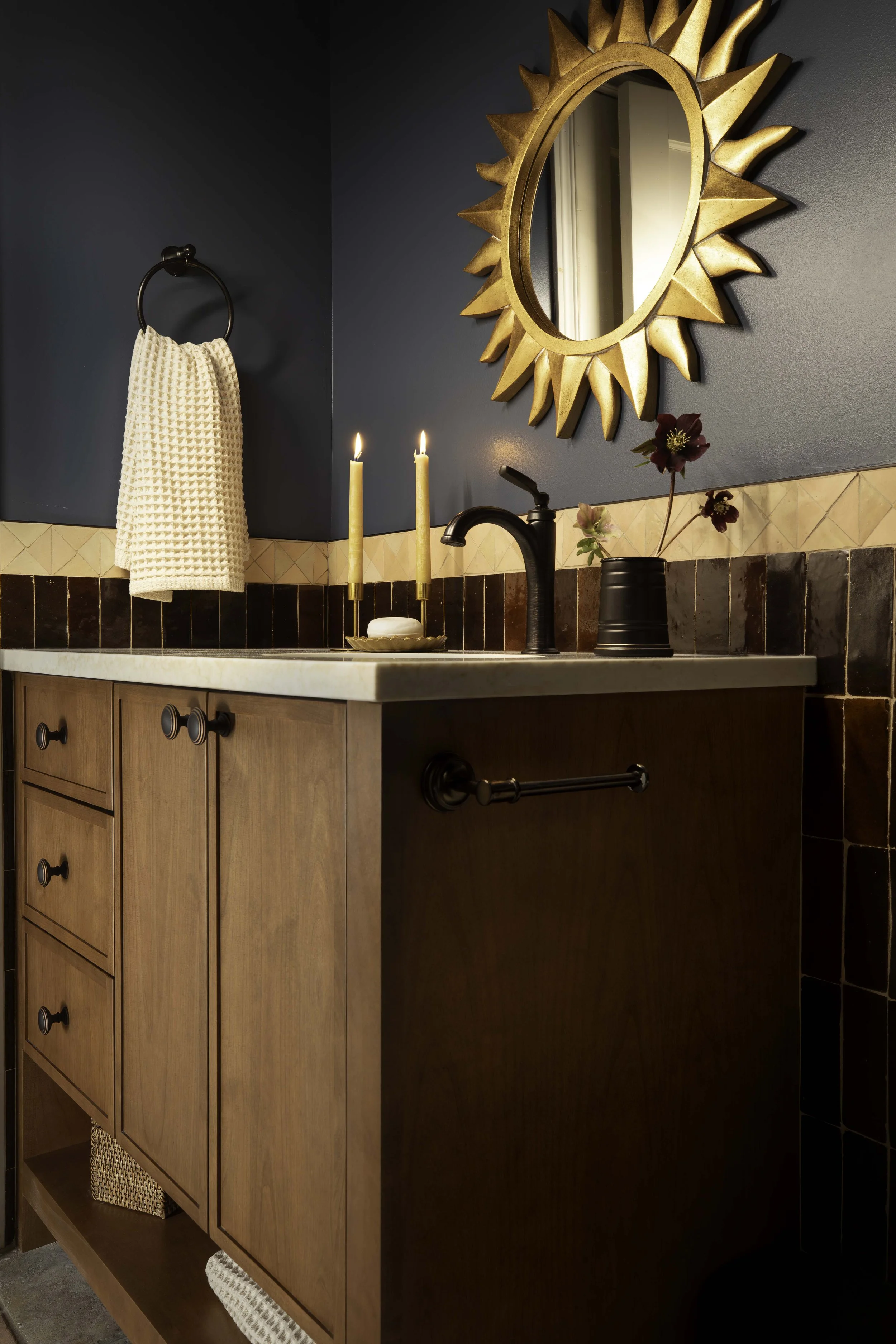 Maple Leaf Guest Bath