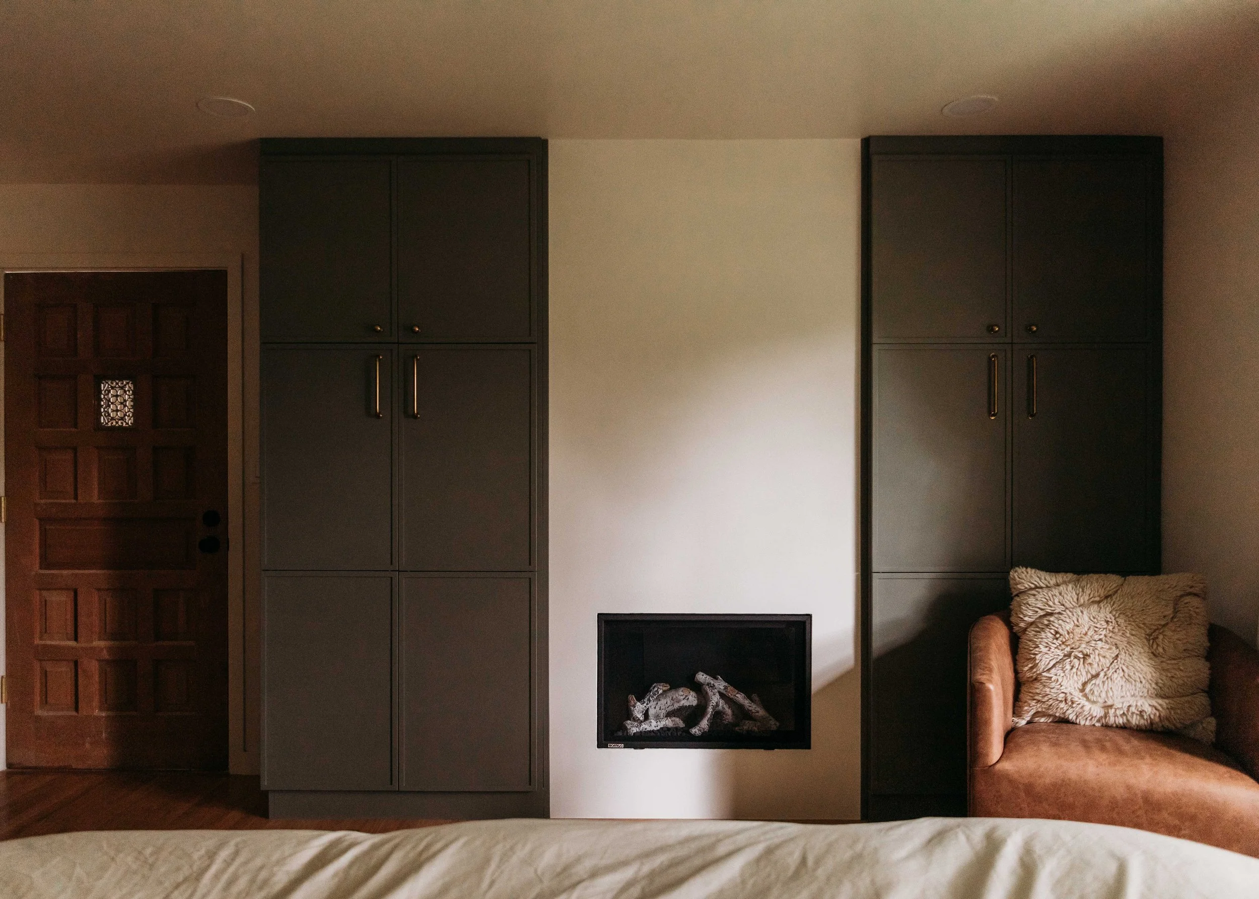 Fireplace Surround.jpg