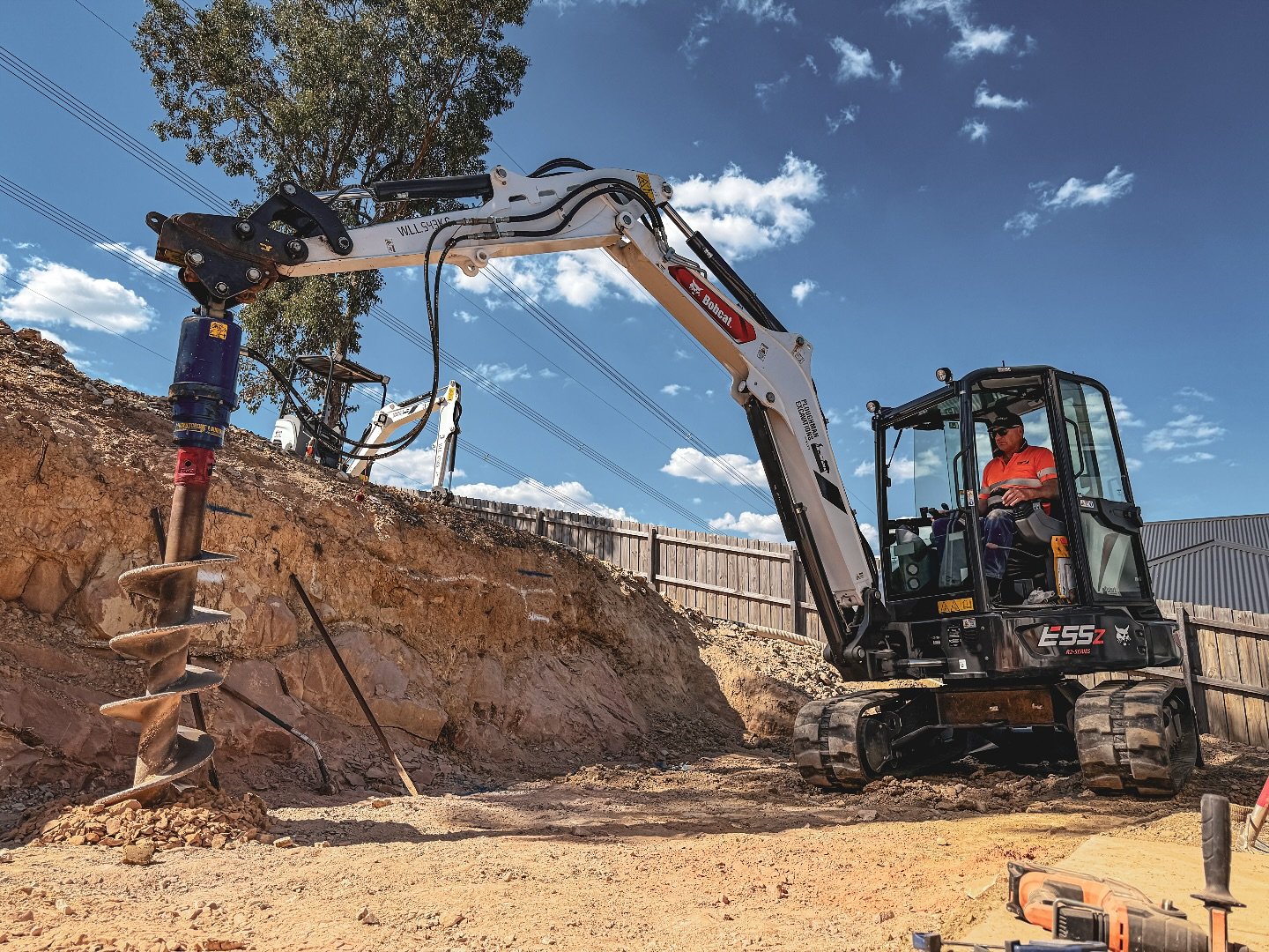 Bored piers in solid mud rock? Not a problem for our 5.5T paired with a dedicated rock auger 💪 

#ploughmanexcavations

&mdash;&mdash;&mdash;&mdash;&mdash;&mdash;&mdash;&mdash;&mdash;&mdash;&mdash;&mdash;
Think we can assist with your upcoming proje
