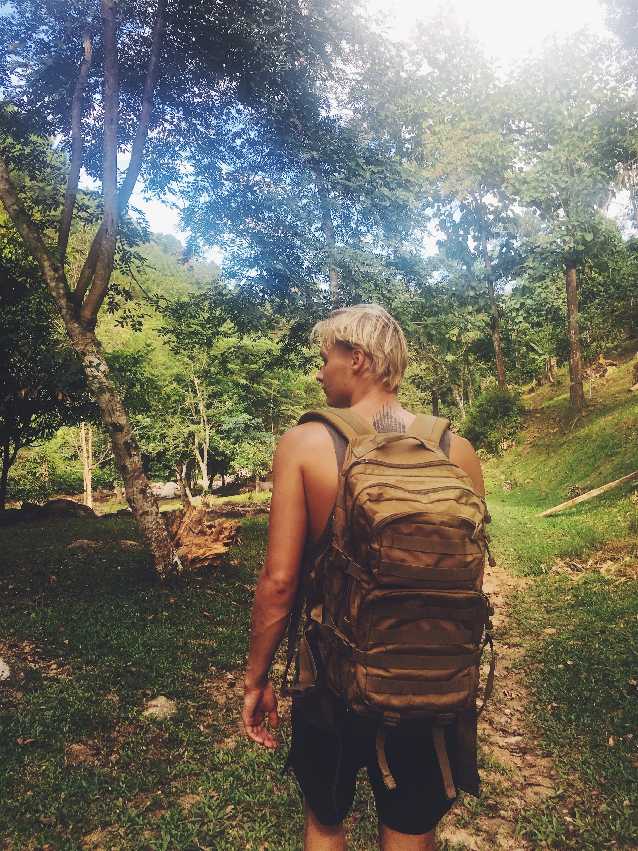 10 Pre Travel tips you need if you want to travel light