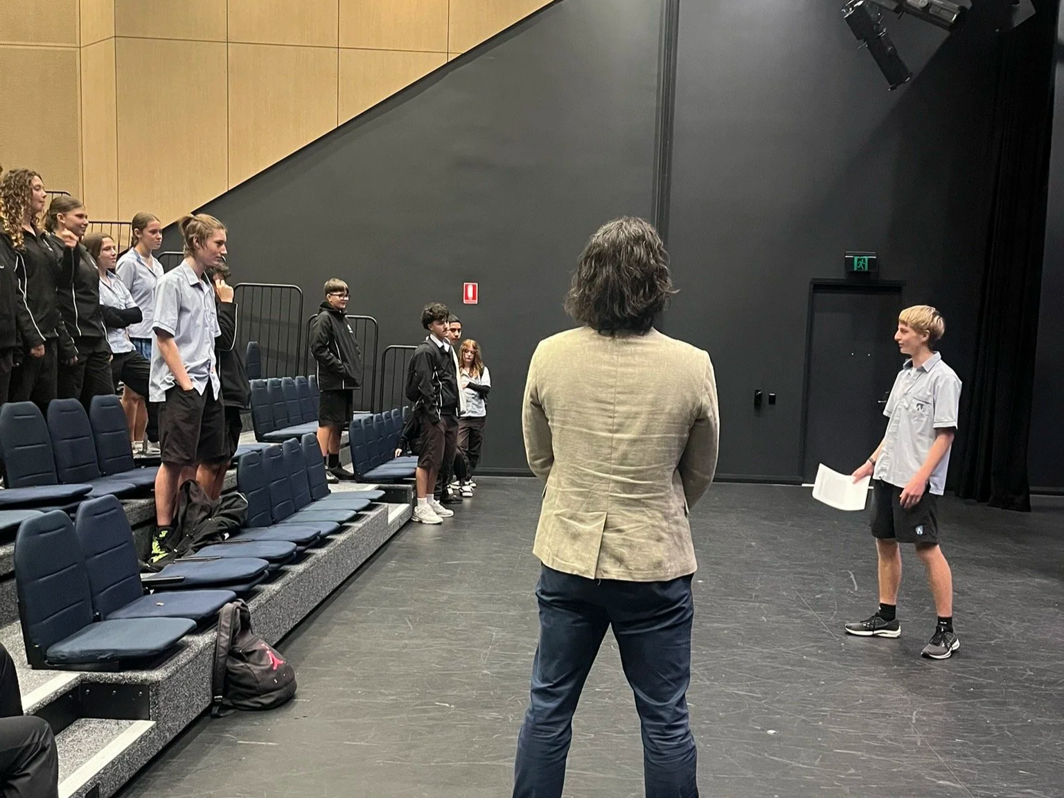 Confident Public Speaking for Teens (Ages 12–18) – School Holiday Workshop