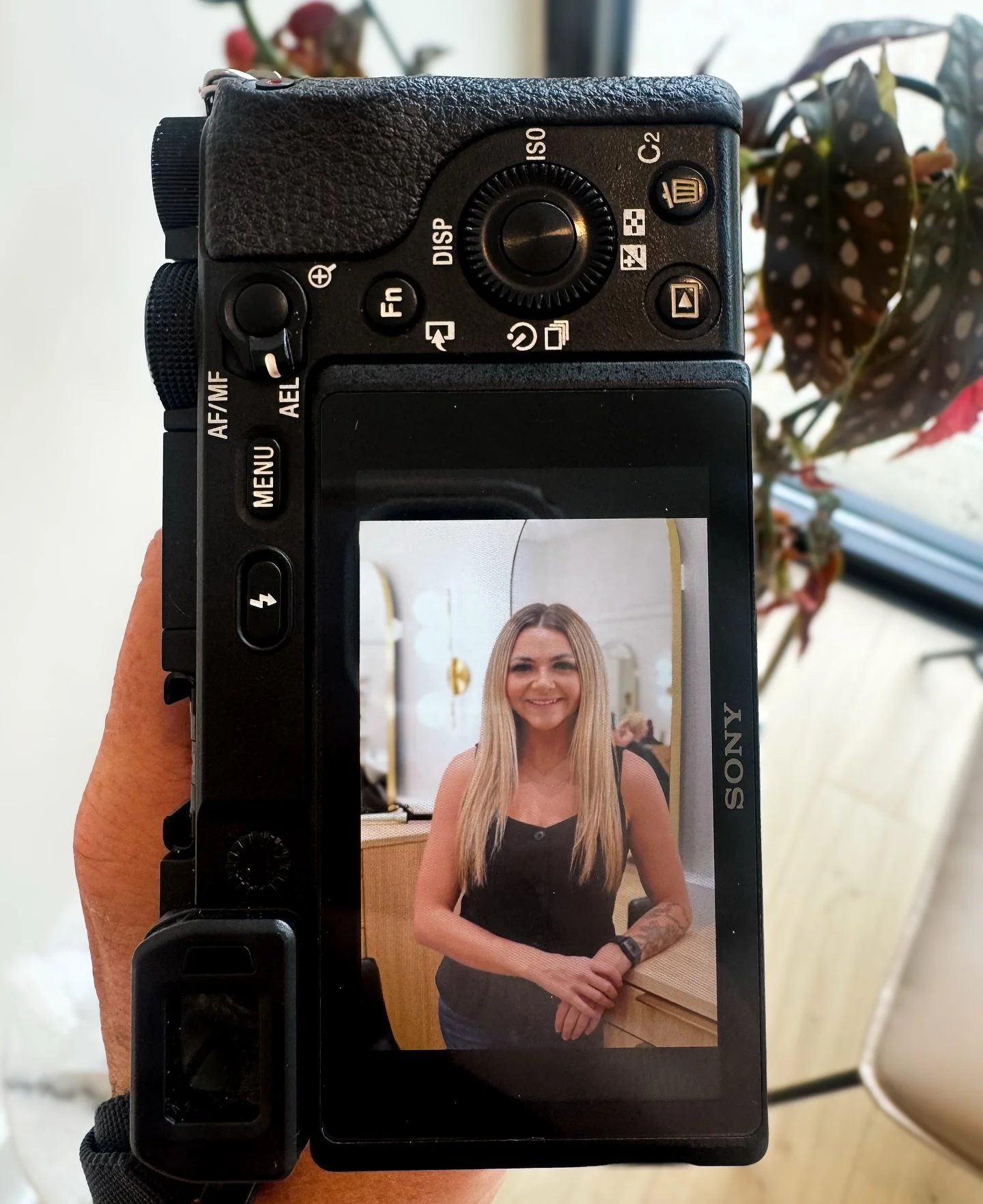 ✨ Meet Allie Higgins ✨

Help us give a warm welcome to Allie, the newest addition to our hJEM Beauty team! 🌿

Originally from southeast Michigan, Allie now calls Ann Arbor home. She has a passion for creating effortless blondes &amp; brunettes, live