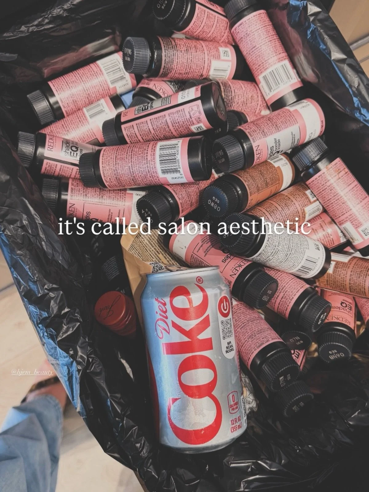 Behind every gorgeous hair color is a trash can full of empty color tubes &amp; a Diet Coke that&rsquo;s been open for 3 hours ❤️

This trash can is worth approximately:
* 17 custom formulas
* 42 bowls of color
* 1 Diet Coke
* Countless confidence bo