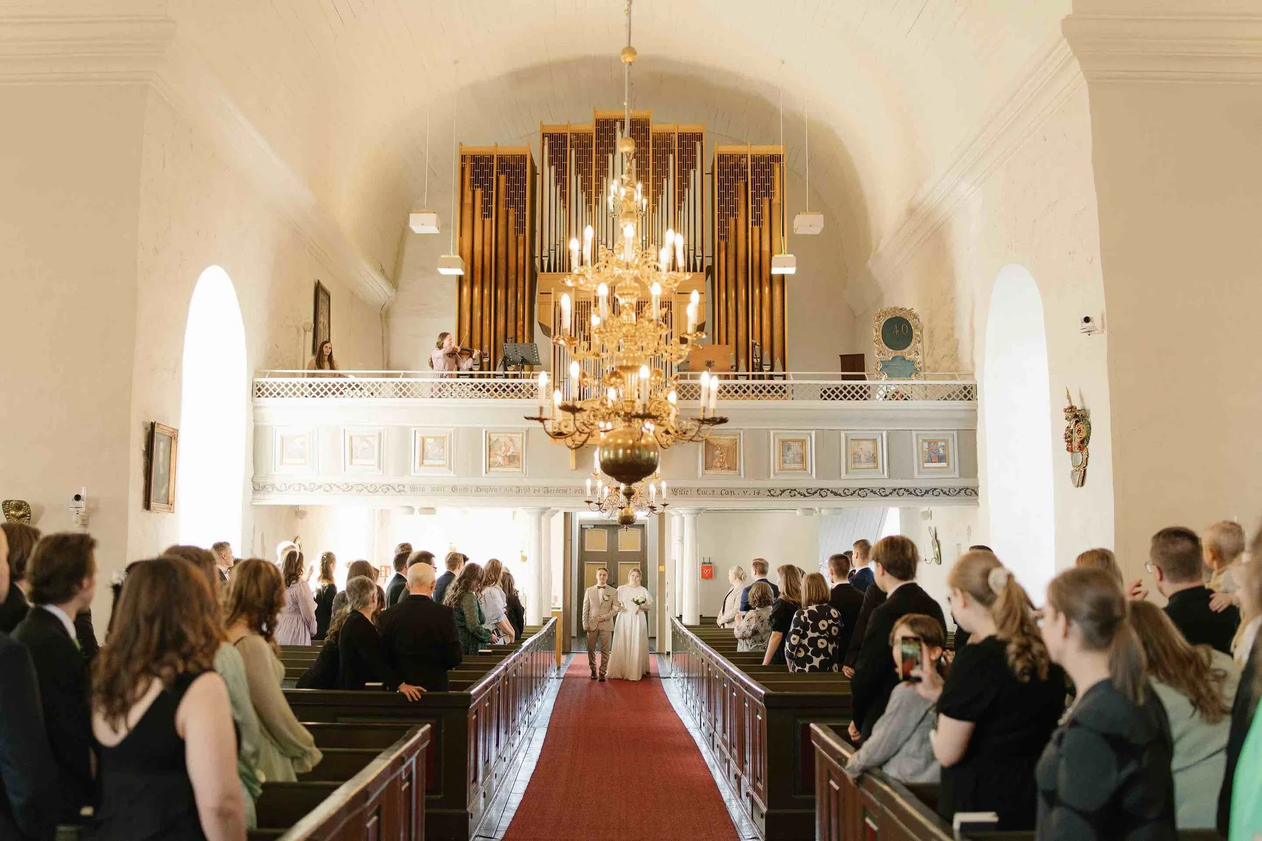 valokuvaus_valokuva_hääkuvaus_iidalesell-16.jpg