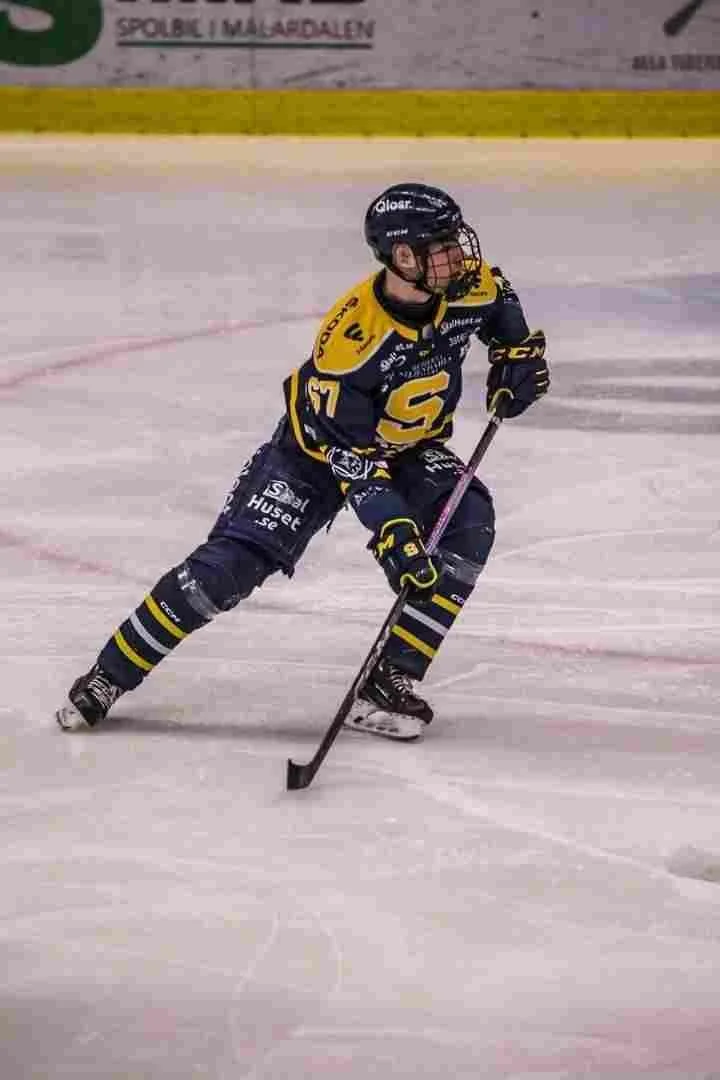 Ice hockey player Tim Lukkarinen has developed his Speed with Speed Training