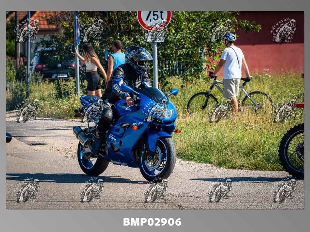 pg07.11-398.jpg