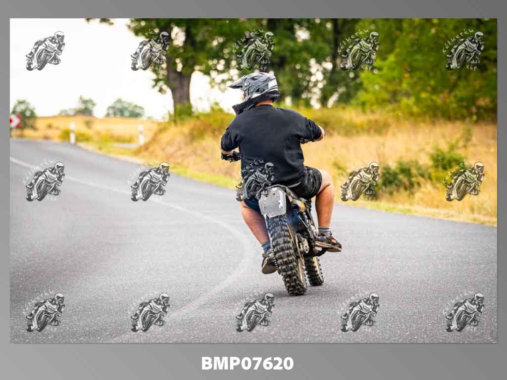 zhp09.13-702.jpg