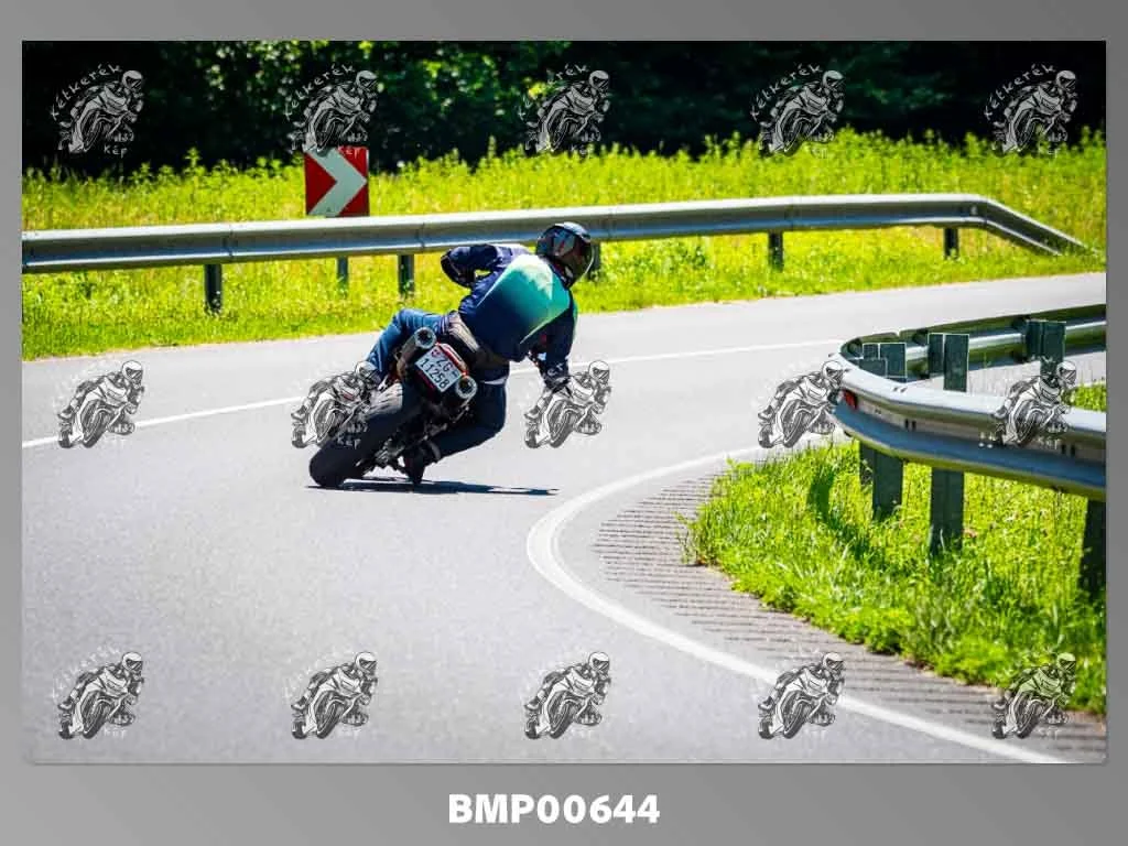 bny06.20-017.jpg