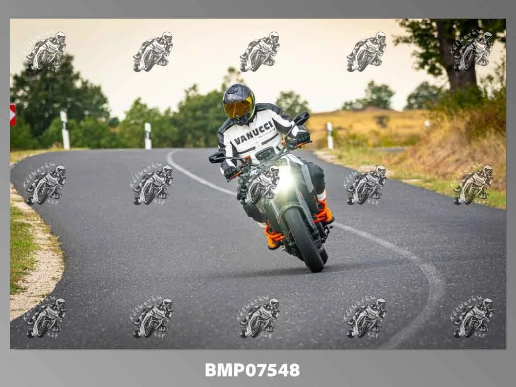 zhp09.13-637.jpg