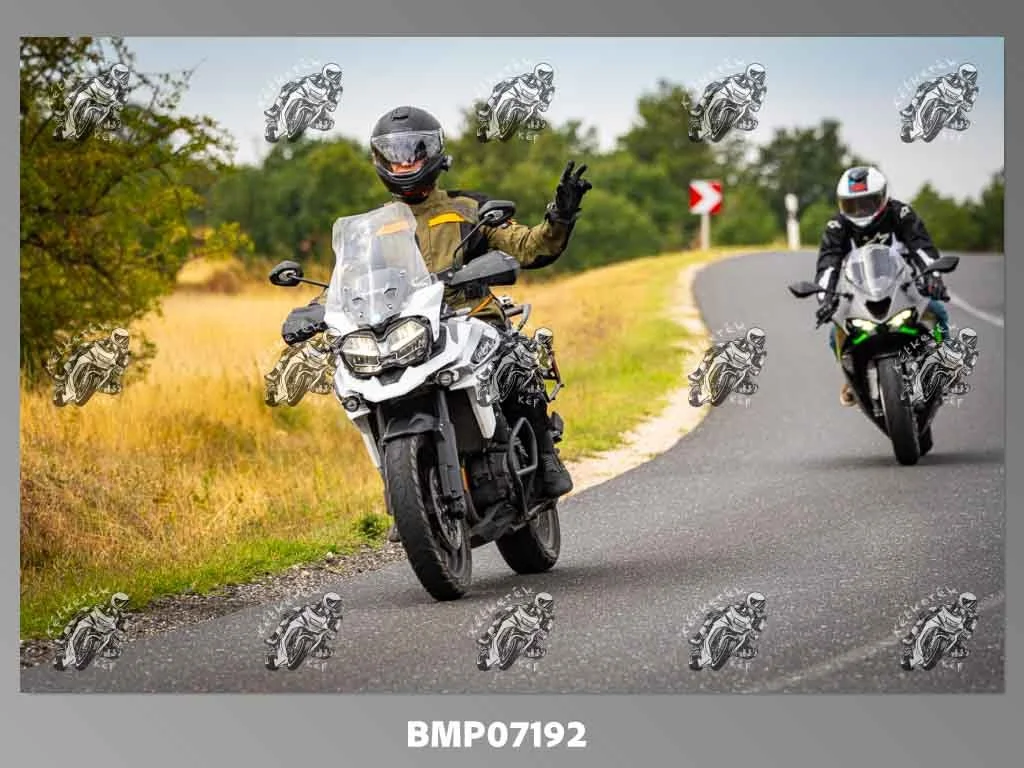 zhp09.13-322.jpg