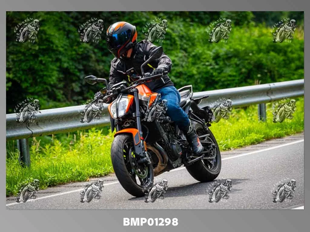 bny06.20-623.jpg
