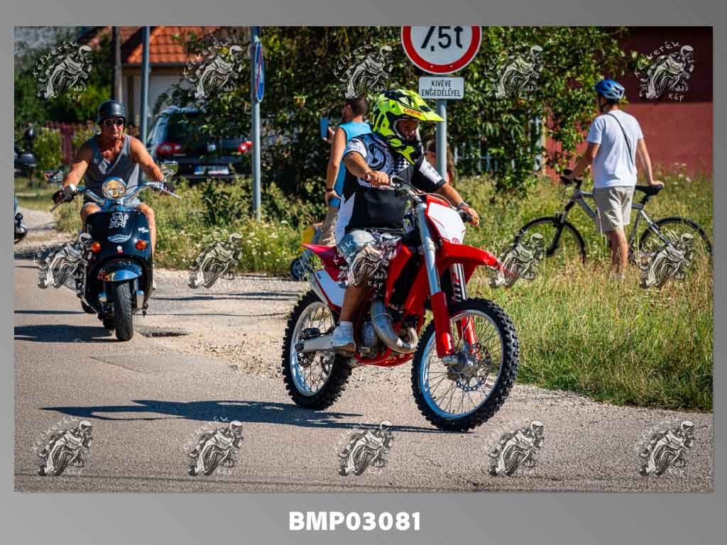 pg07.11-567.jpg