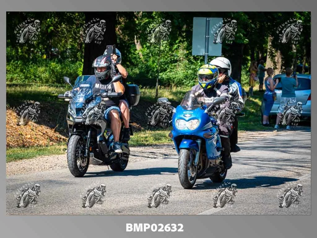 pg07.11-136.jpg