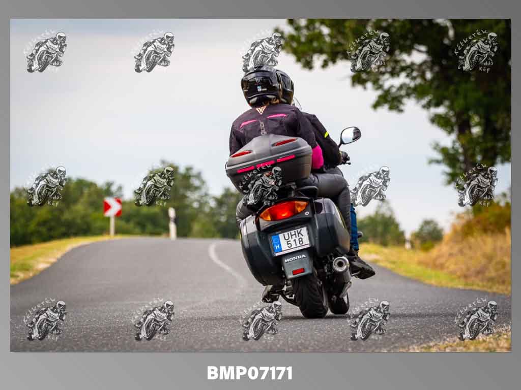 zhp09.13-304.jpg