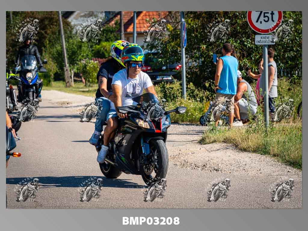 pg07.11-687.jpg