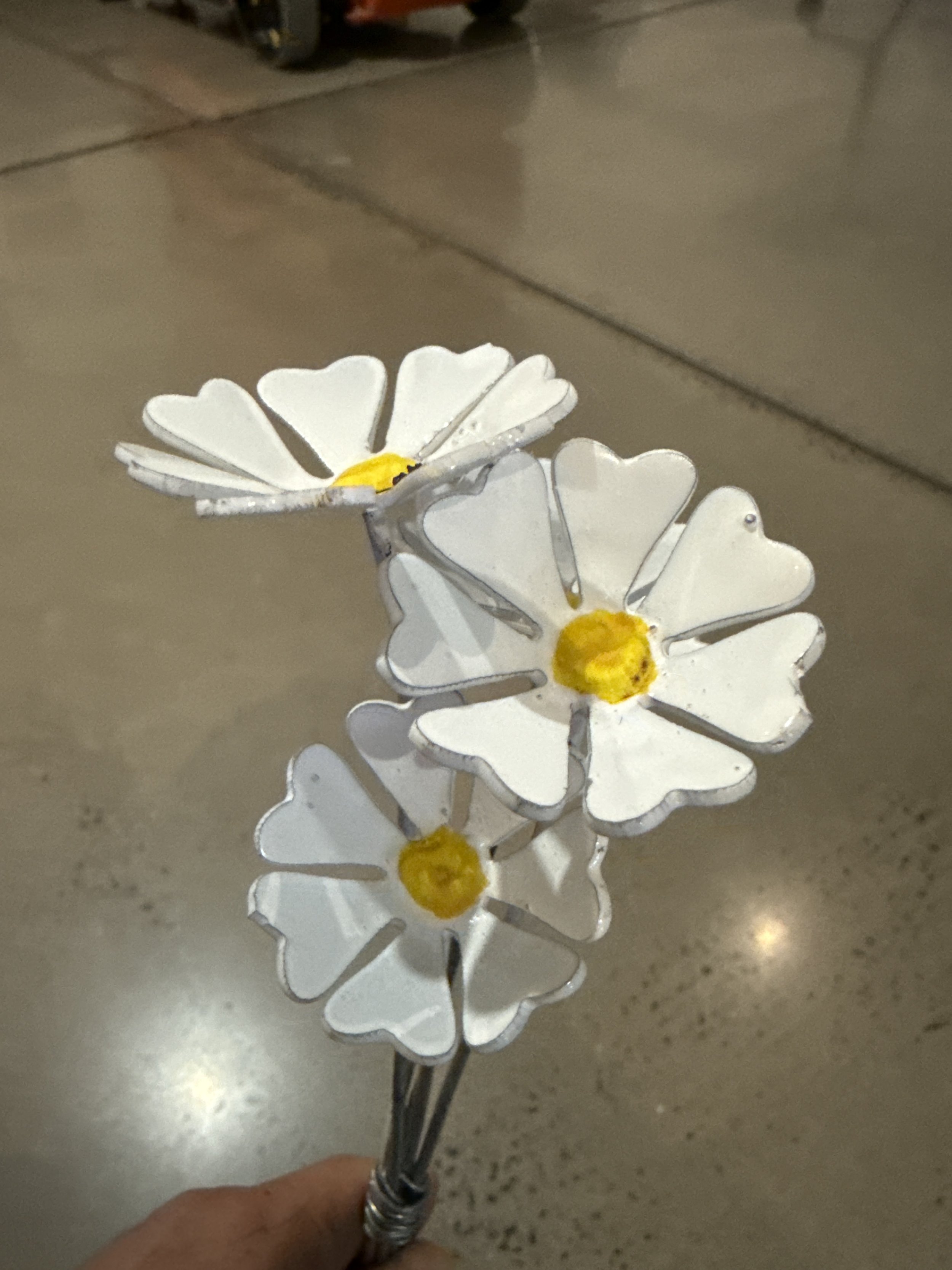 Metal Daisy Posy
