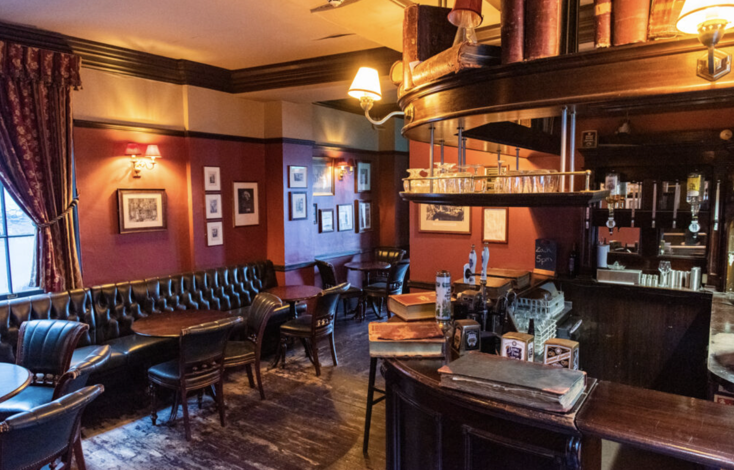 Ye Olde Cheshire Cheese 1.png