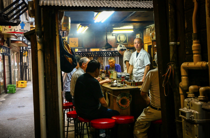 Izakaya in Japan.png
