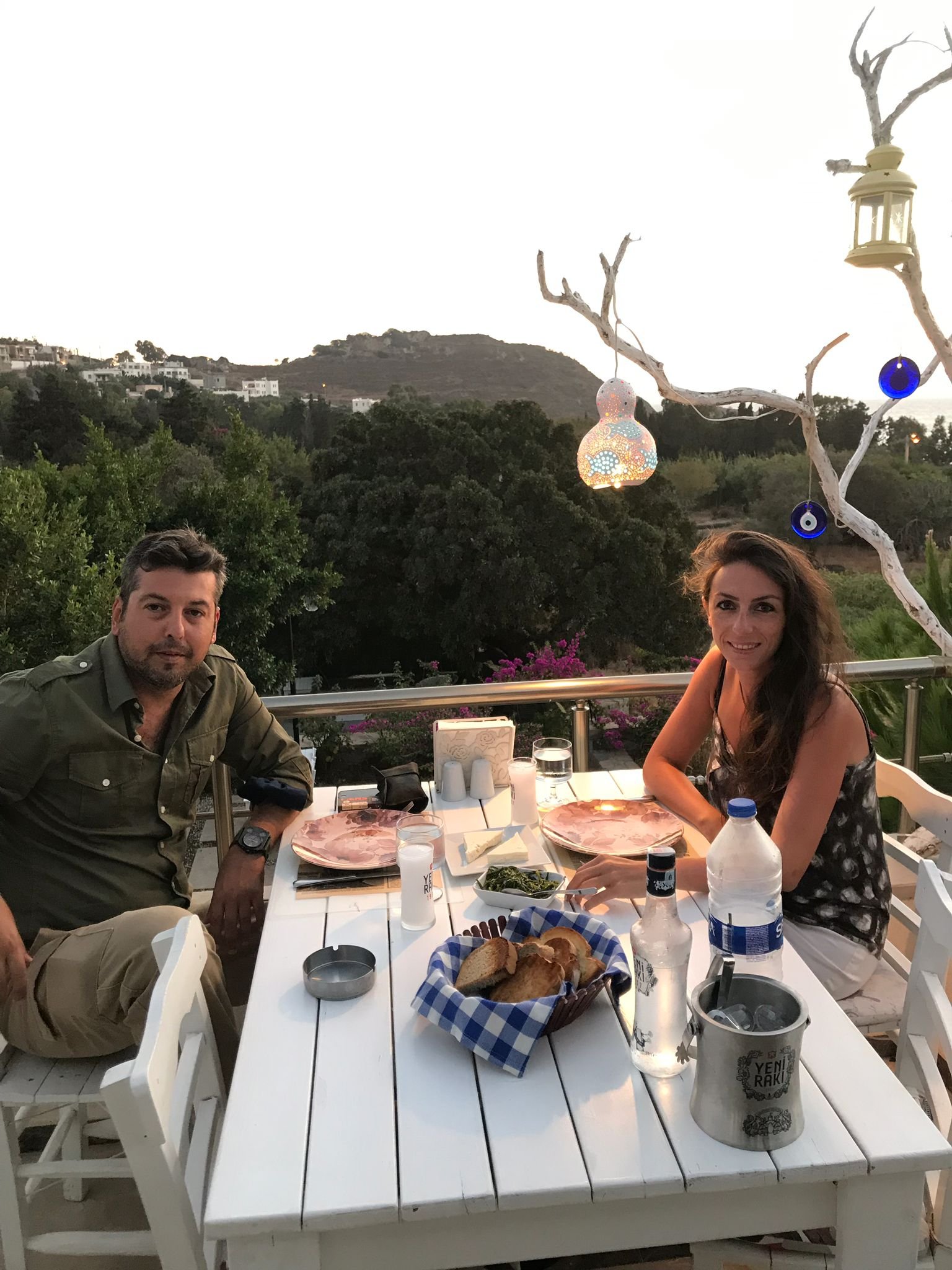 1032b5a1-a387-4aae-be36-7b8d5687eb69 - Burcu Güler.jpeg