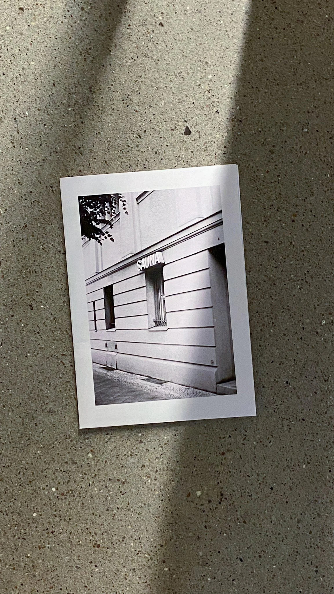 BOO_INSIDE003.jpg (Copy)