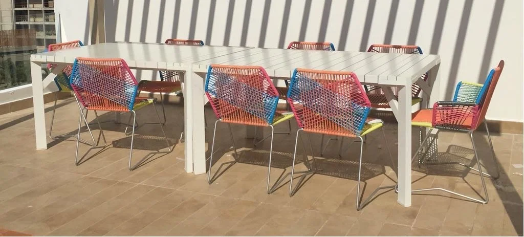 Sillas de hierro con hilo plástico.JPG